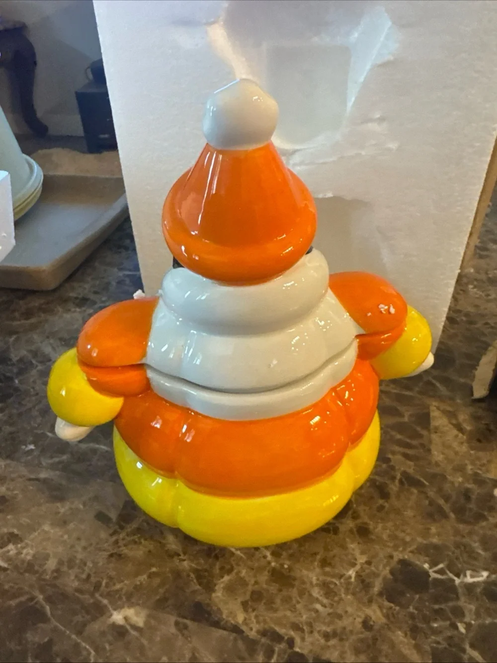 Ceramic snoopy candy corn Cookie Jar in Bright Orange & Yellow